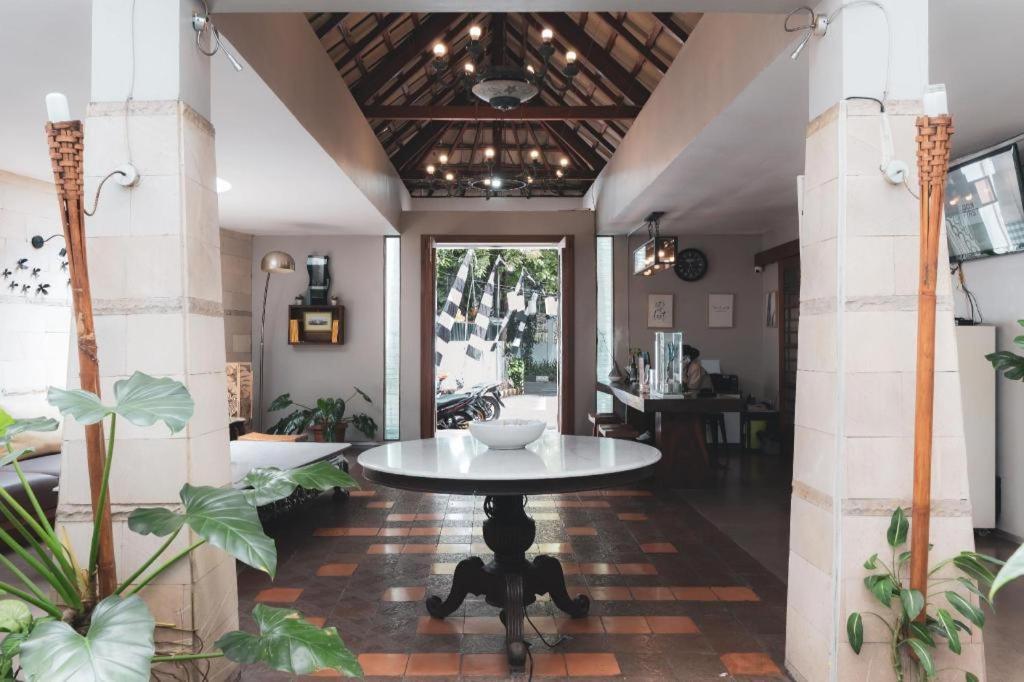 Hotel Tibera Taman Cibeunying Bandung Eksteriør billede