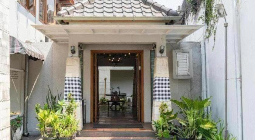 Hotel Tibera Taman Cibeunying Bandung Eksteriør billede