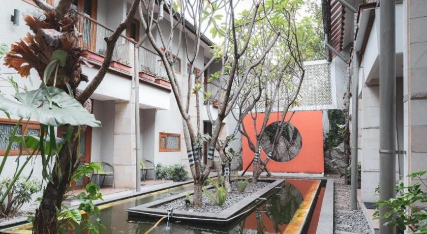 Hotel Tibera Taman Cibeunying Bandung Eksteriør billede