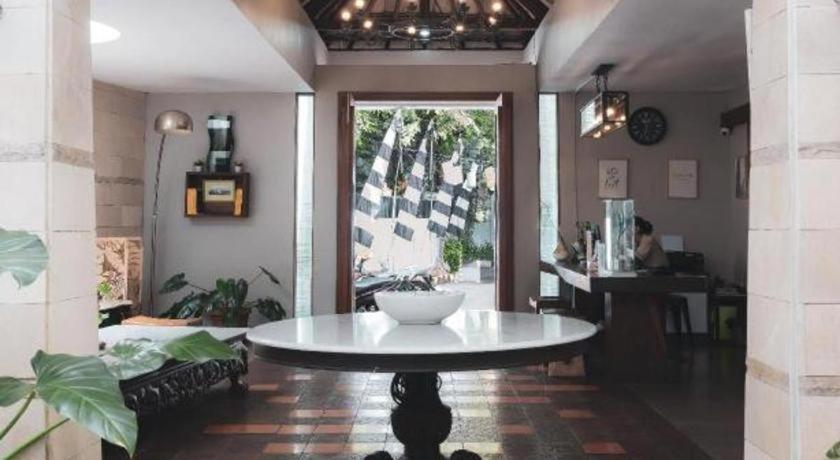 Hotel Tibera Taman Cibeunying Bandung Eksteriør billede