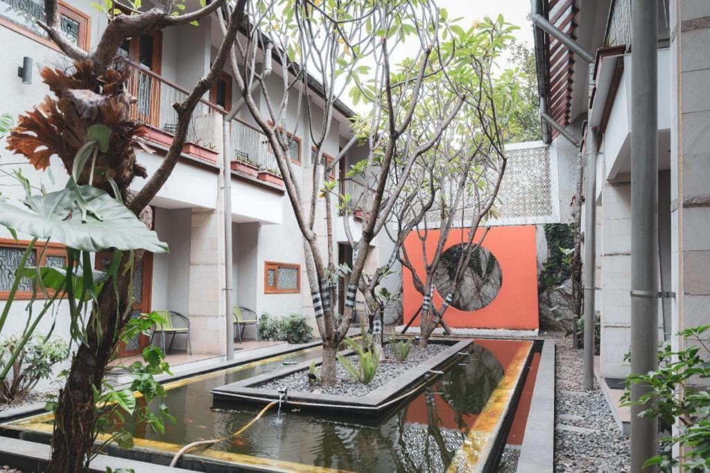 Hotel Tibera Taman Cibeunying Bandung Eksteriør billede